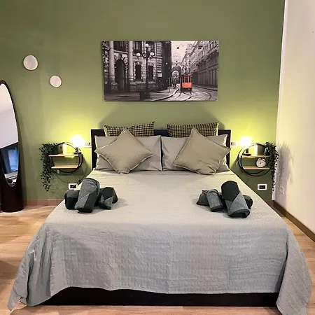 La Bella Milano Charme Apartment 3 Km Away From Duomo/ Netflix & Wi-Fi Included-2
